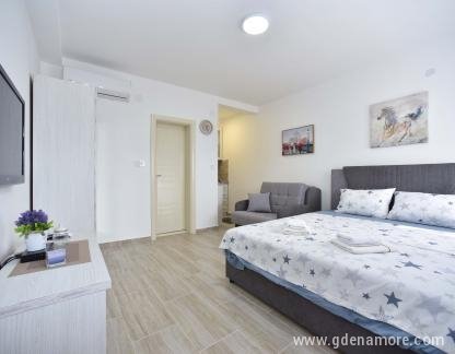 APPARTEMENTS MILOVIC, , logement privé à Budva, Monténégro - DSC_8669